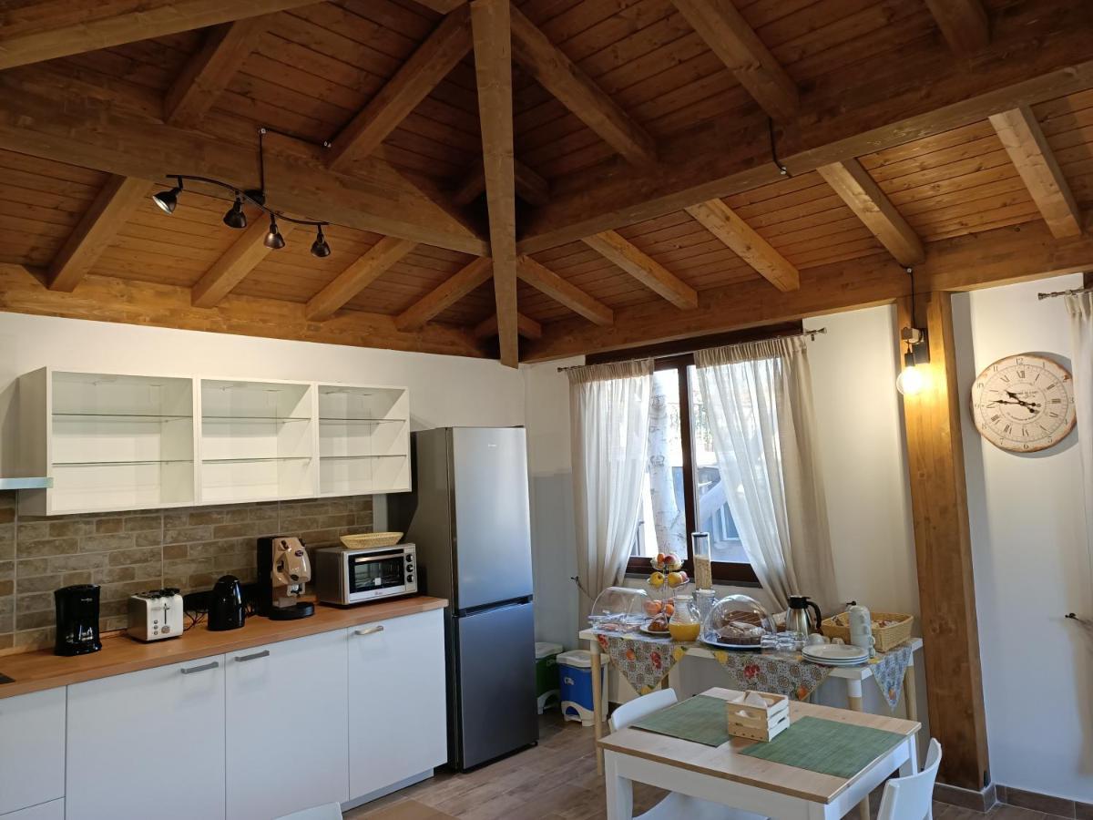 B&B Villa Salome' San Pietro Clarenza Екстер'єр фото
