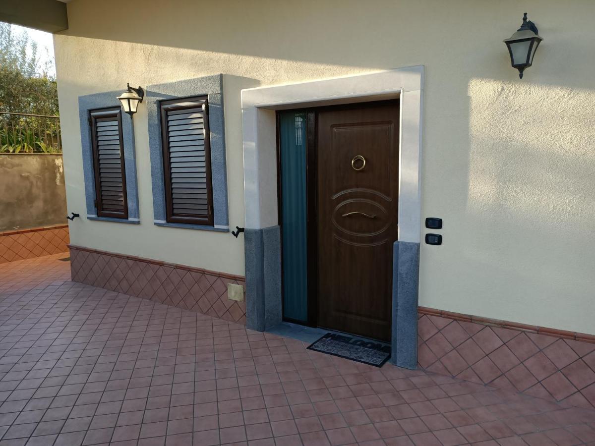B&B Villa Salome' San Pietro Clarenza Екстер'єр фото